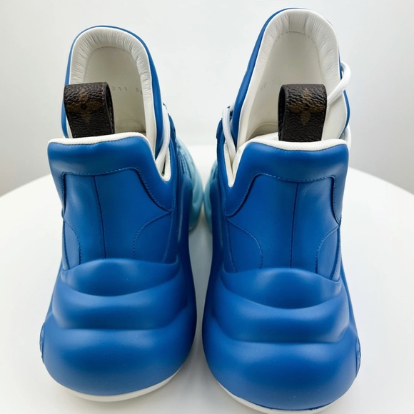 Louis Vuitton Archlight Sneakers. BLUE 8.5 - Picture 7 of 8